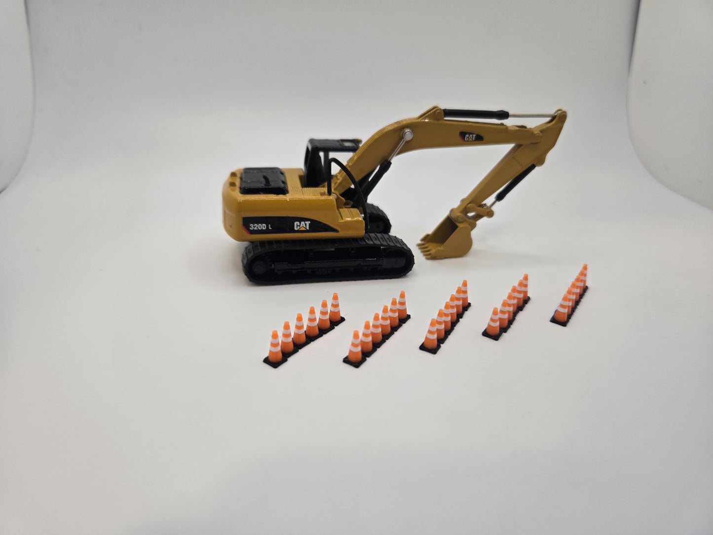 1/87 Scale Traffic Cones *30 Pack*