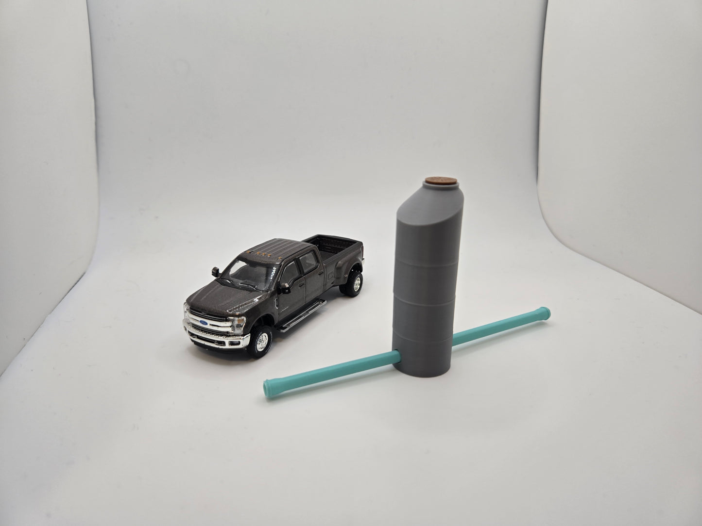 1/64 Scale Precast 48" Manhole w/ 12" Sewer Pipe