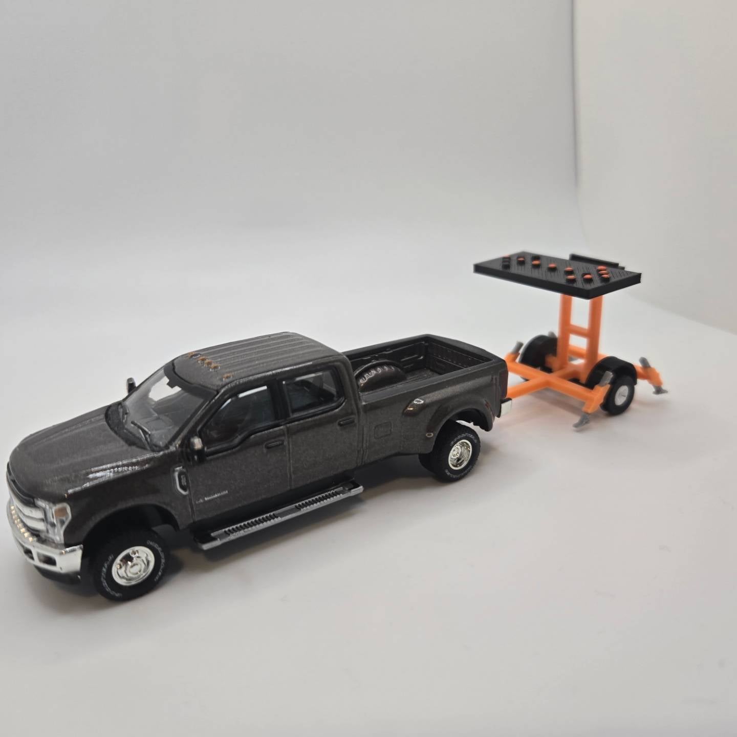 1/64 Tilting Arrow Board