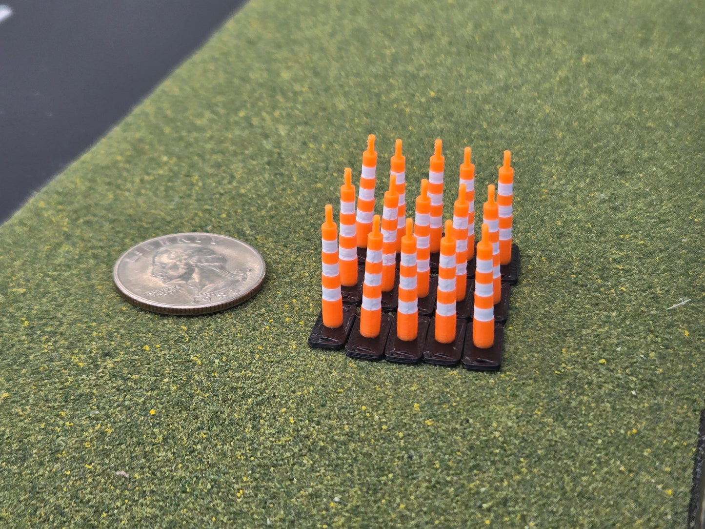 1/64 Scale Traffic Delineator Lane Dividers *15 Pack*