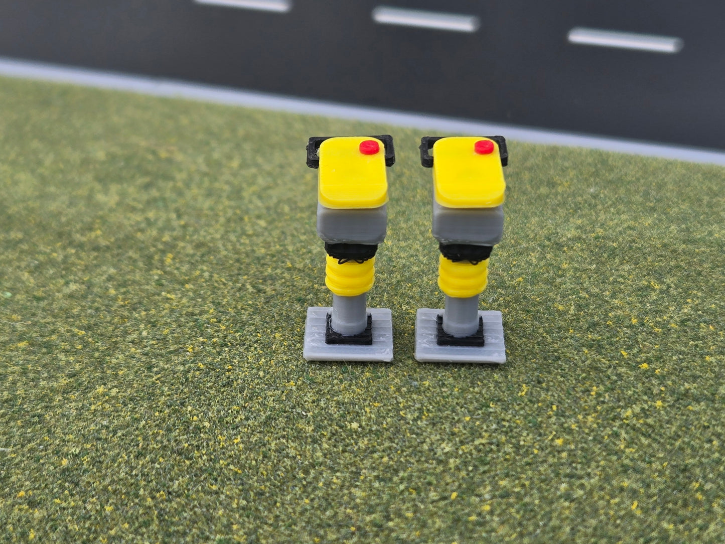 1/50 Scale Vibratory Rammer/Jumping Jack *2 Pack*