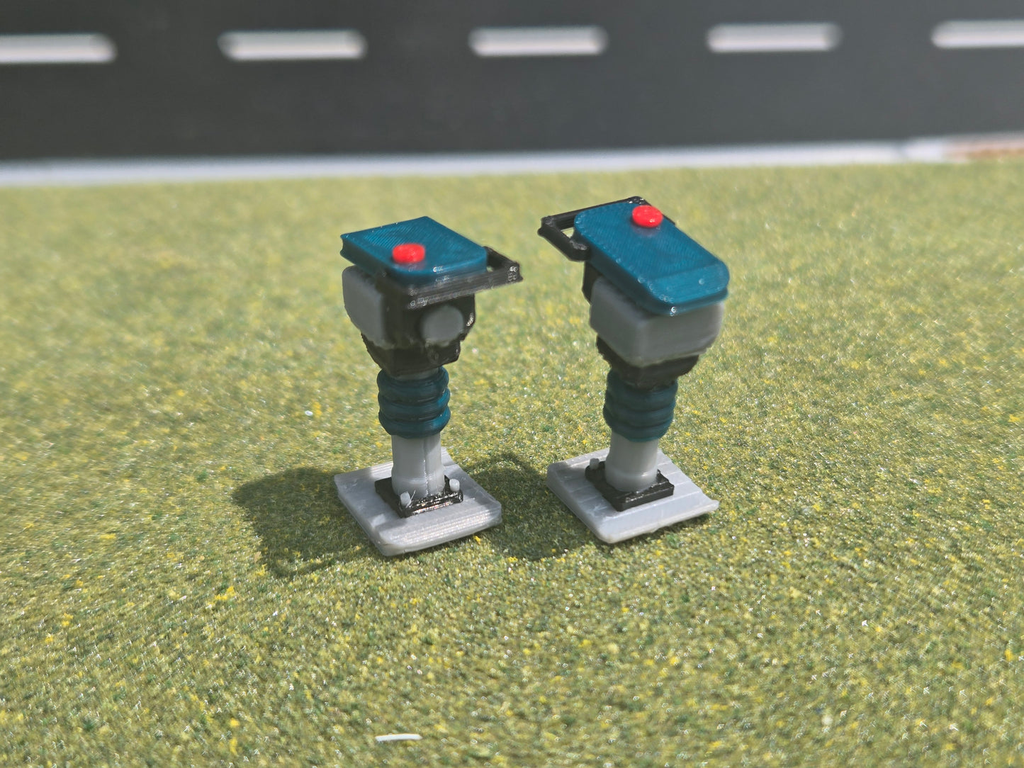 1/50 Scale Vibratory Rammer/Jumping Jack *2 Pack*