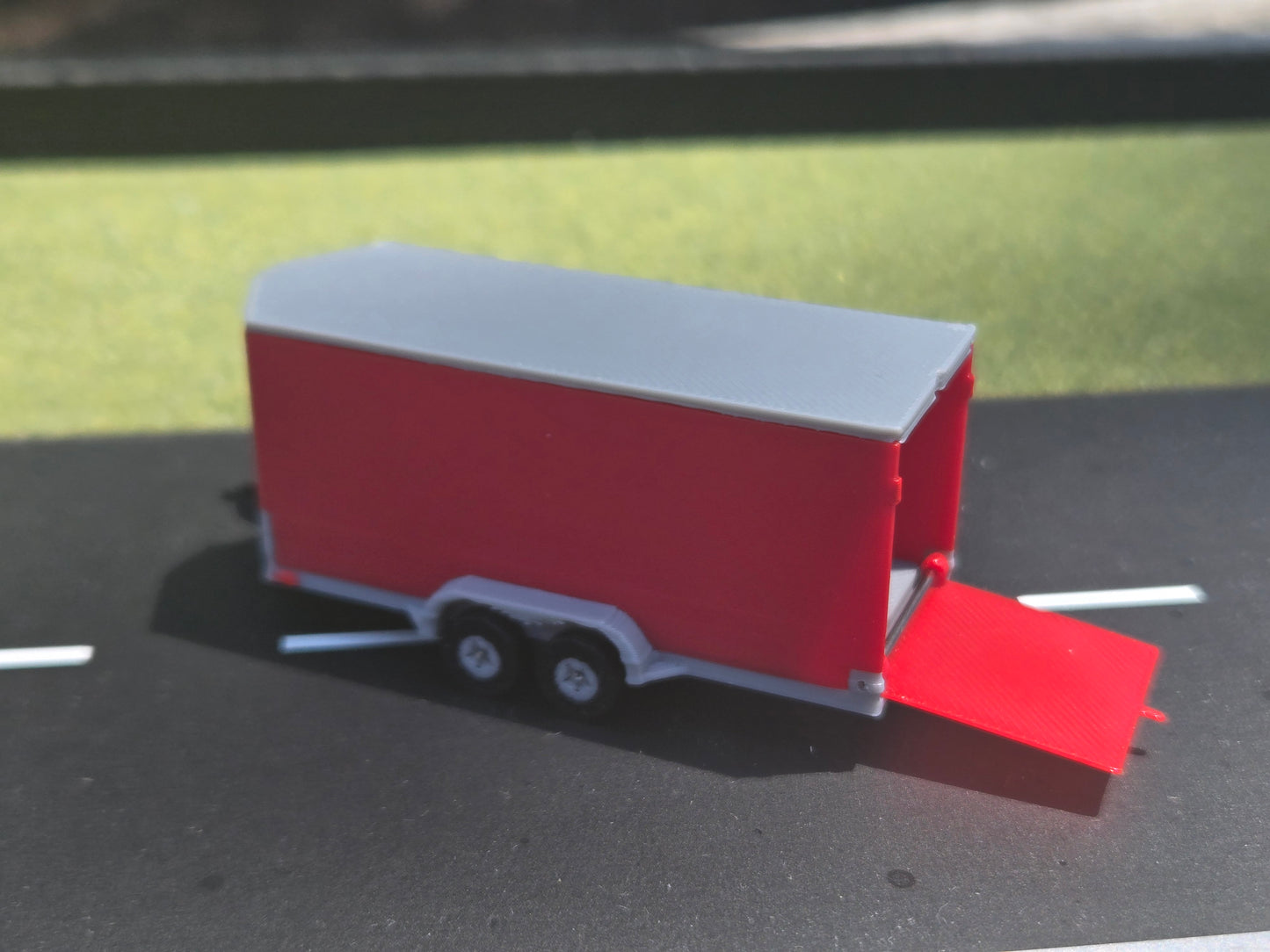 1/87 Scale 16' Cargo Trailer
