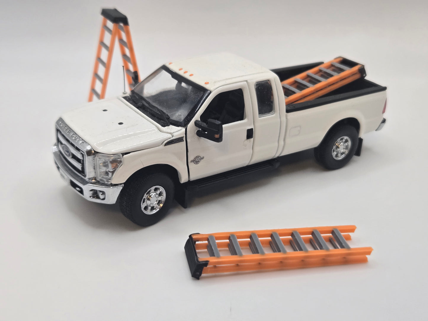 1/50 Scale Posable Step Ladder *3 Pack*