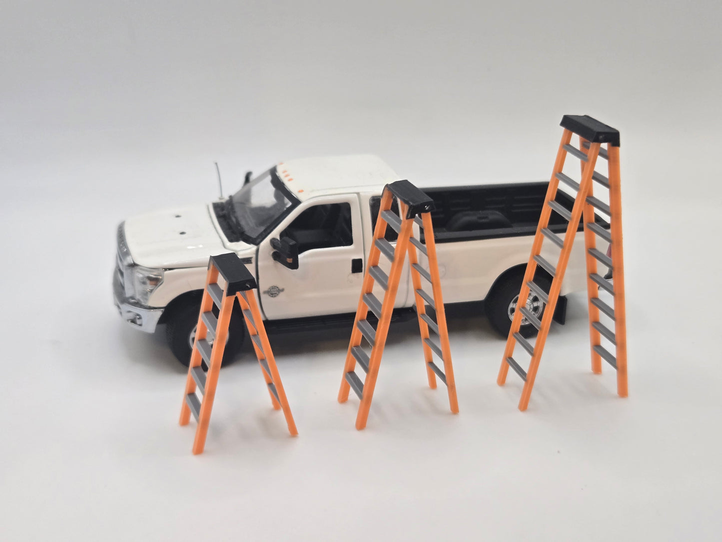 1/50 Scale Posable Step Ladder *3 Pack*