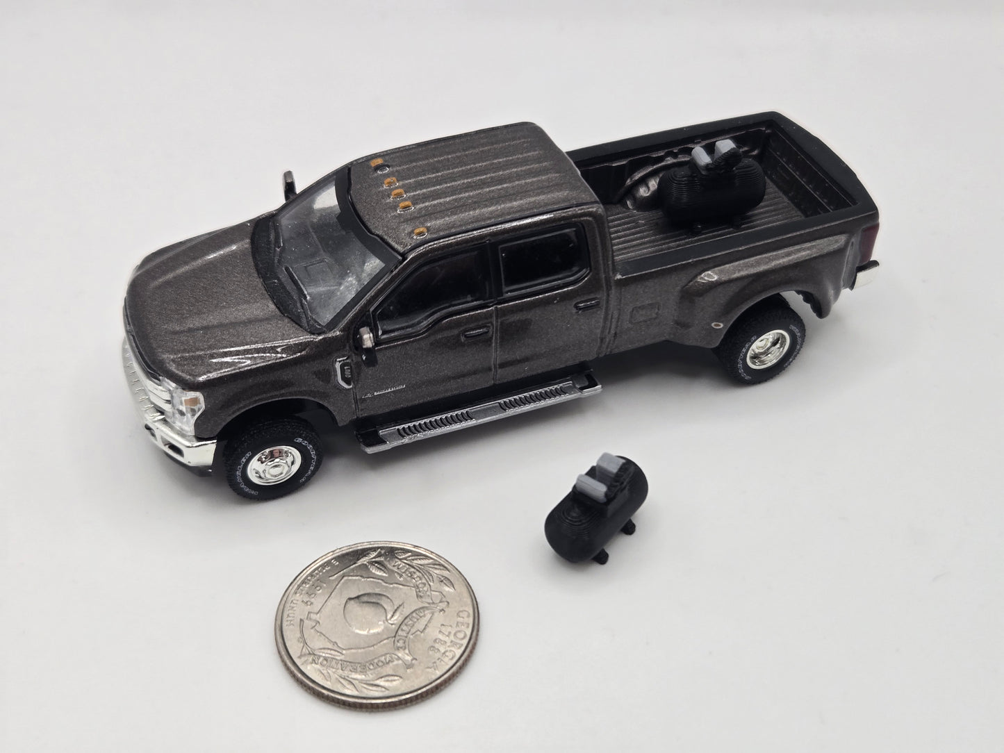 1/64 Scale Small Shop Compressor *2 Pack*