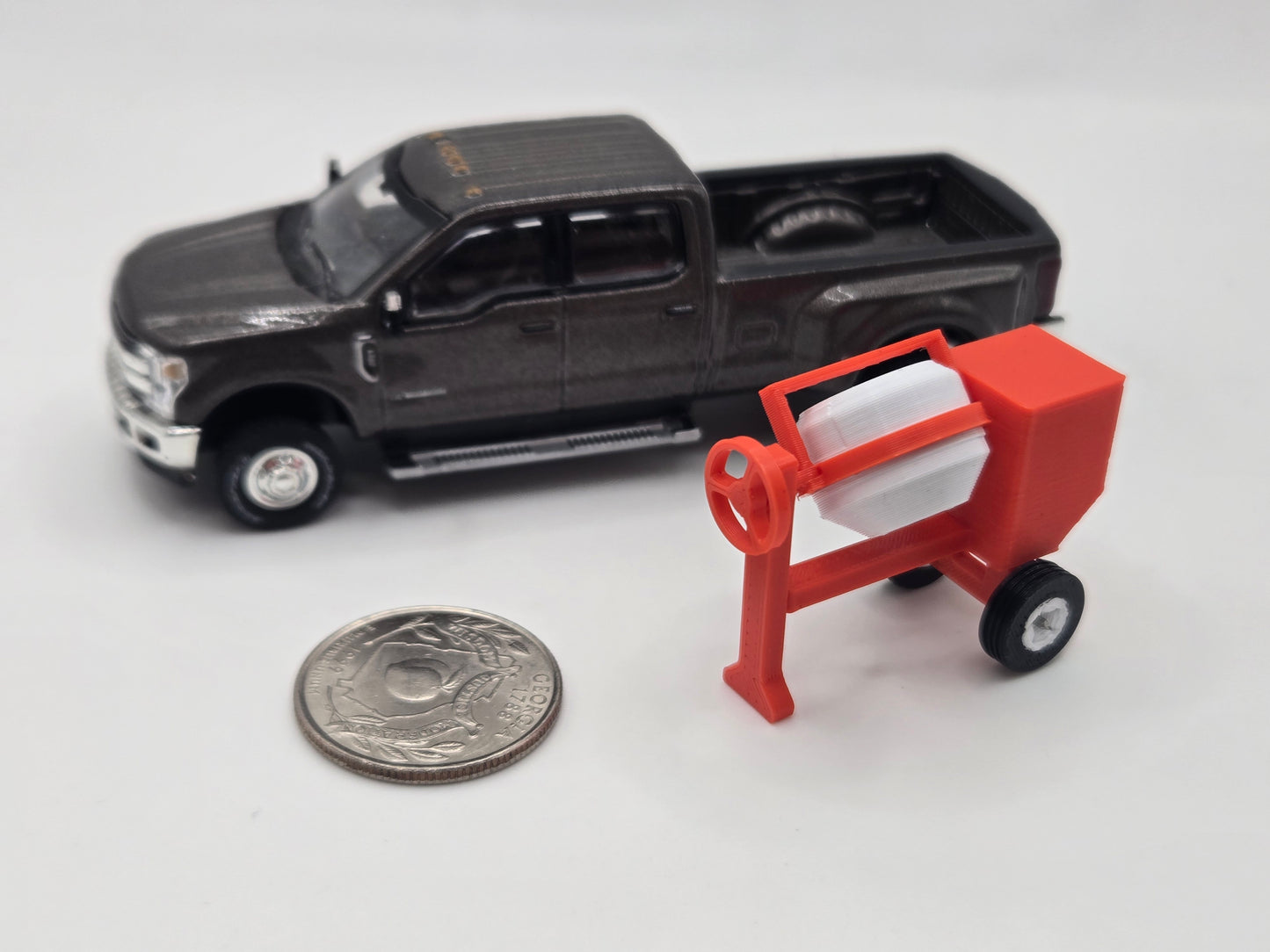 1/64 Scale Posable 12CF Concrete Mixer