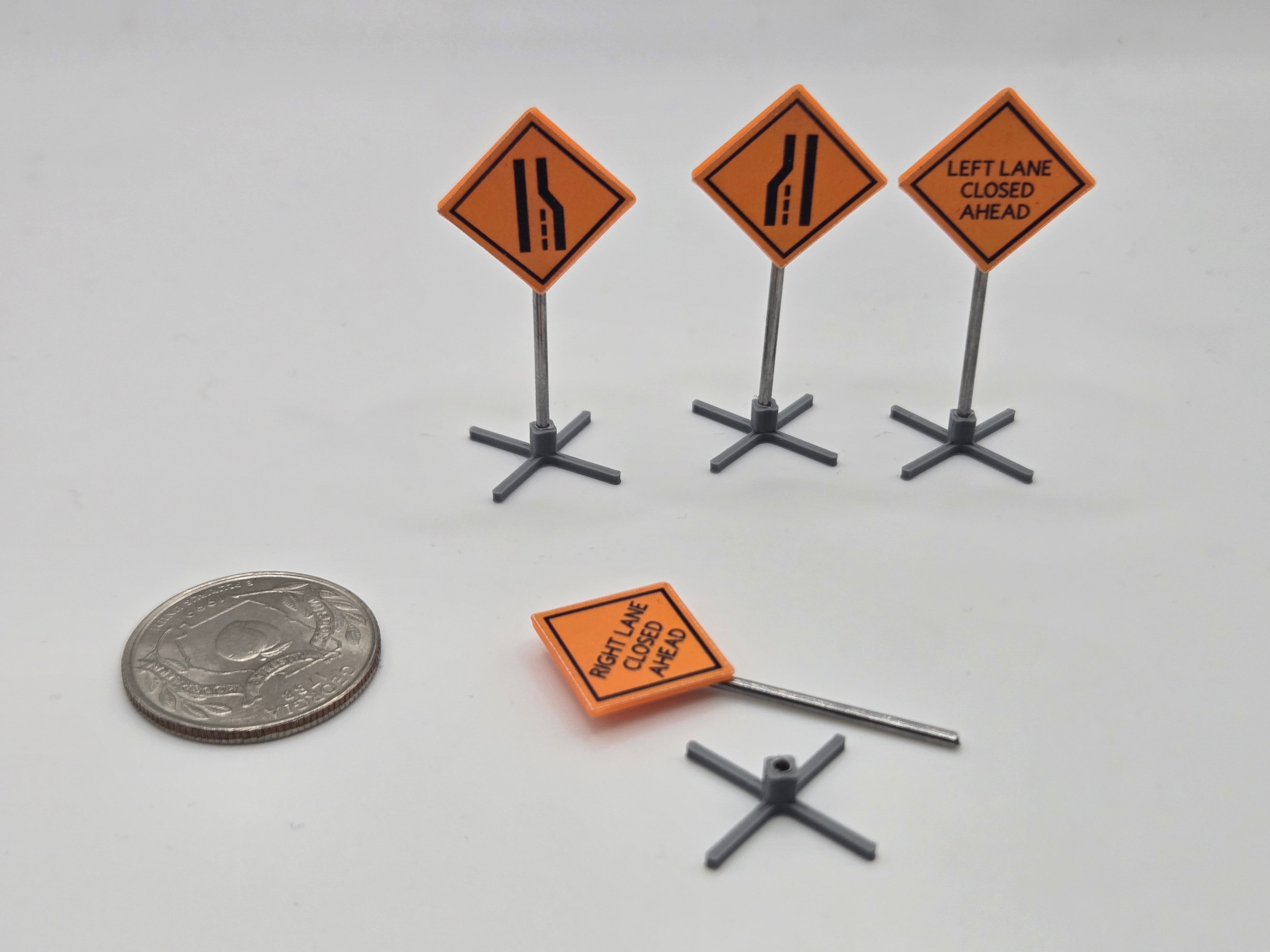 1/64 Scale Caution Lane Closed Signs *Set of 4* – Under Construction ...