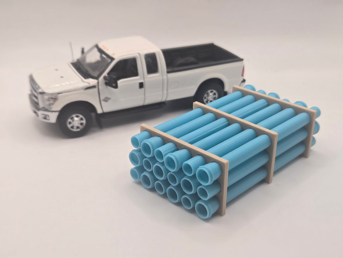 1/50 Scale 12" Bell End Pipe Load