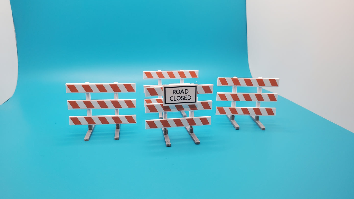 1/50 Scale Type III Barricade *4 Pack* with Road Closed Sign