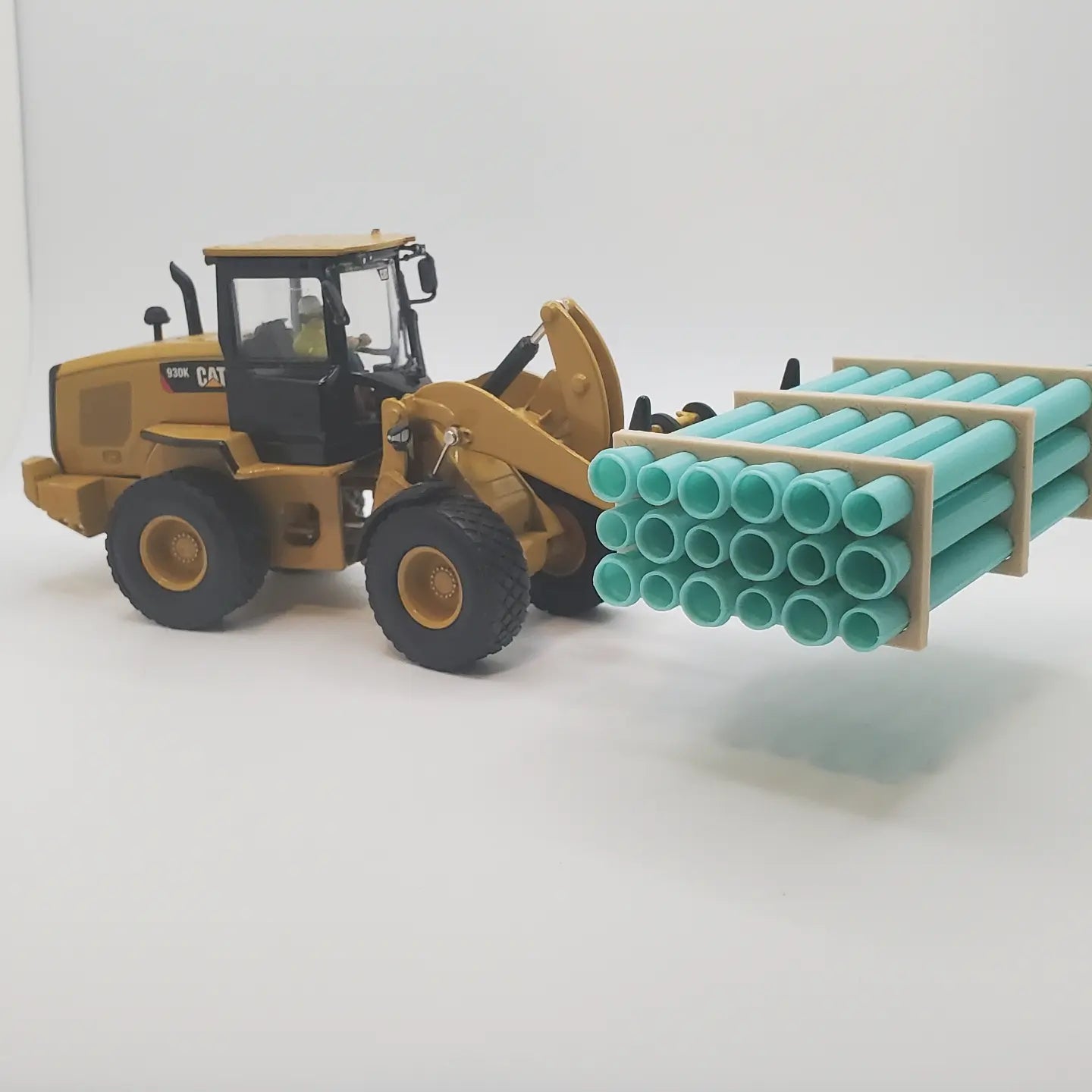 1/50 Scale 12" Sewer Pipe Trailer Load