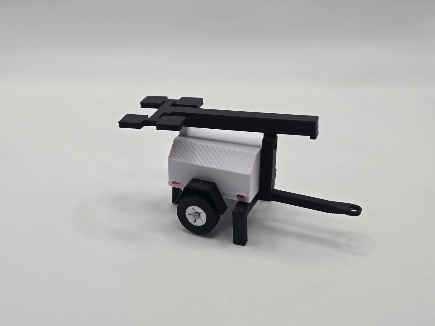 1/50 Scale Posable LED Light Tower