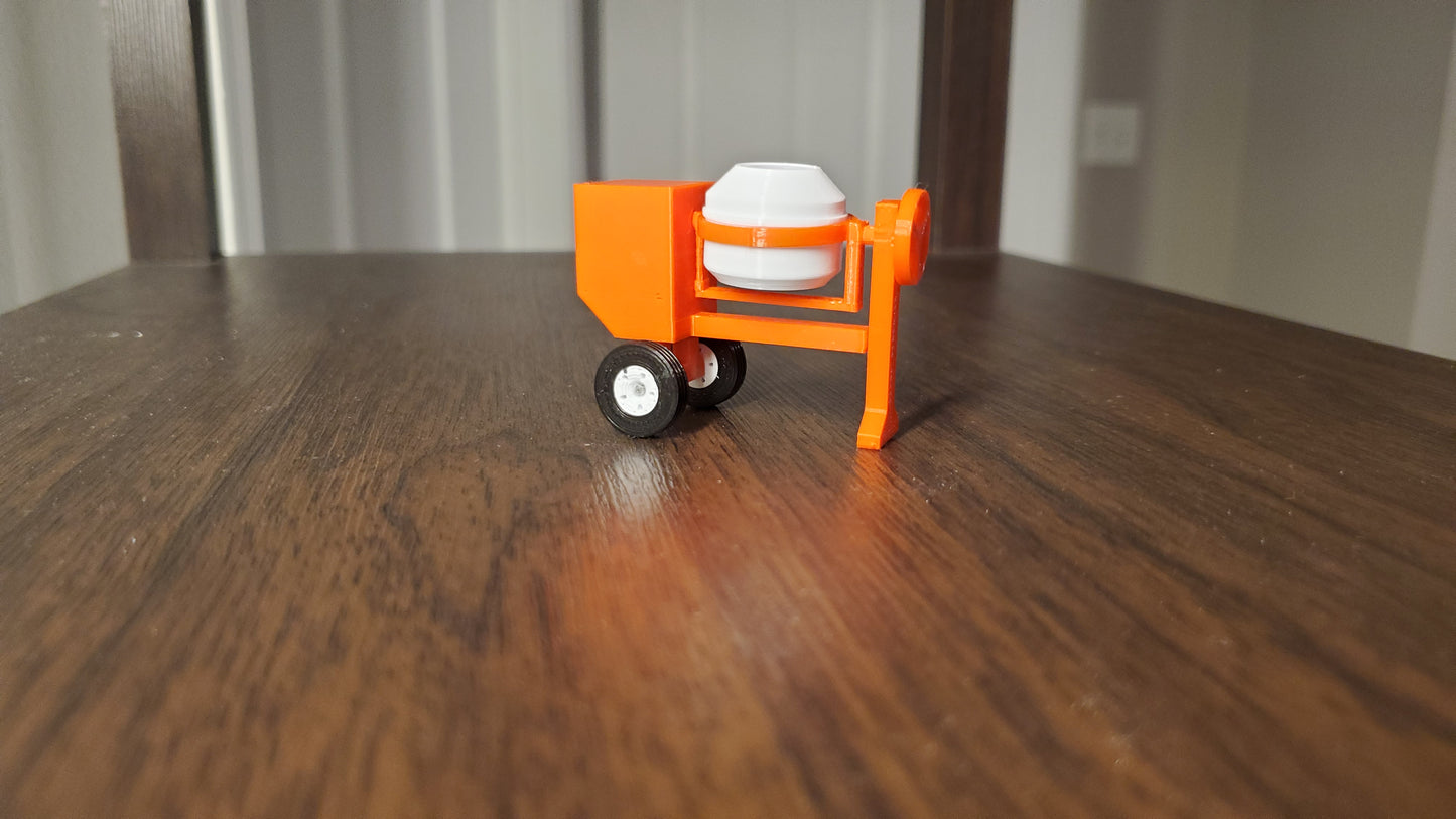 1/50 Scale Posable 12CF Concrete Mixer